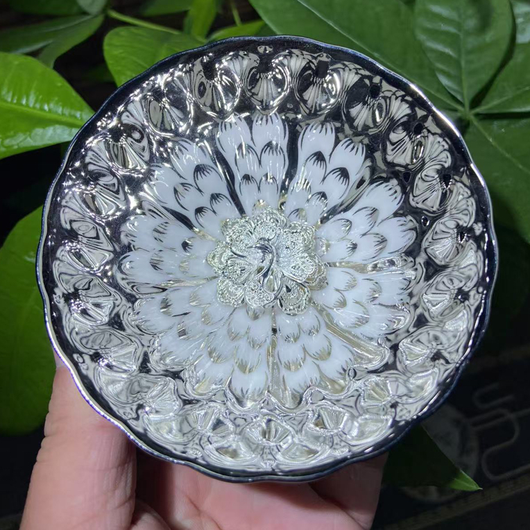 冰清玉洁 银孔雀主人杯