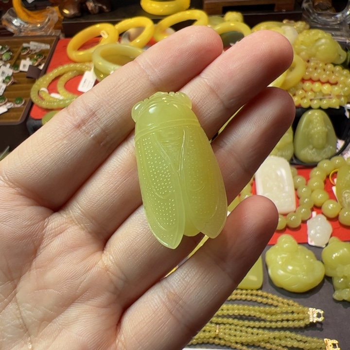 和田玉（黄玉）未镶嵌颈饰
