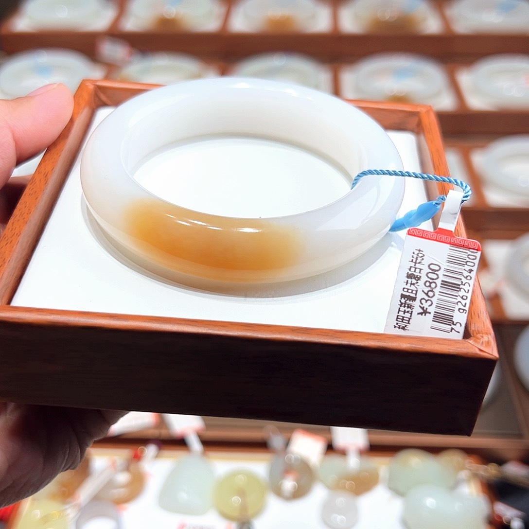 和田玉手镯未镶嵌55+