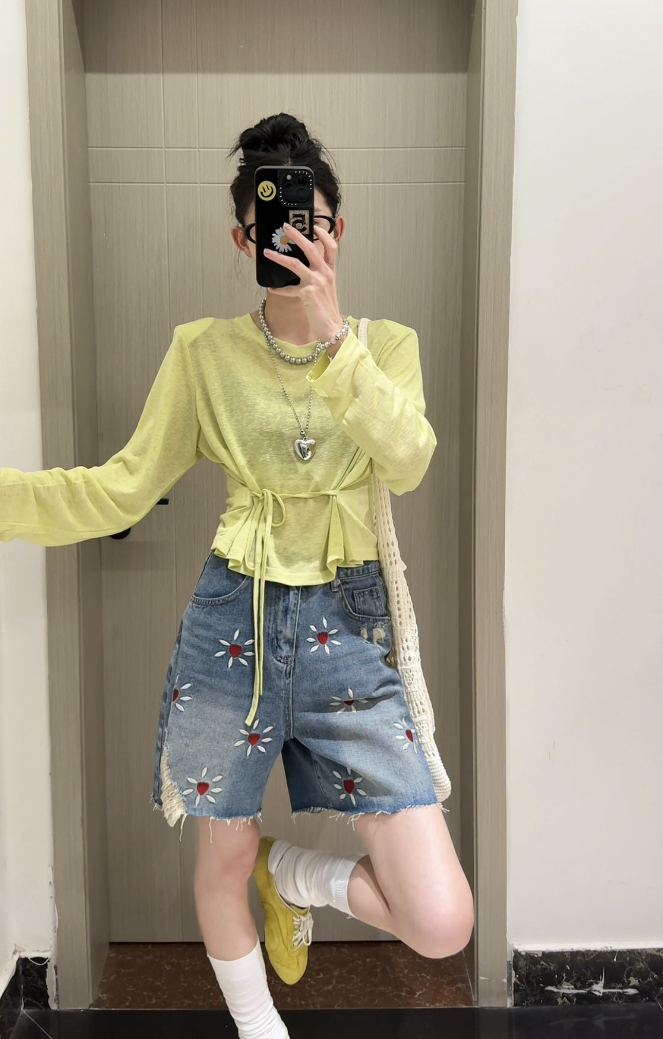 【SSOUHAN】糖果色彩 超薄设计感绑带垫肩长袖冰感防晒T恤