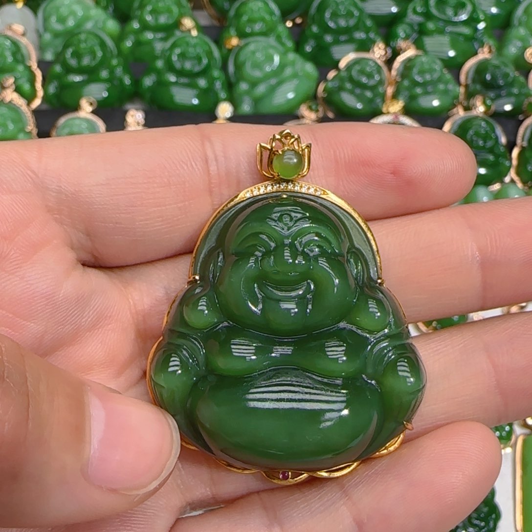 和田玉（碧玉）18K金镶嵌颈饰