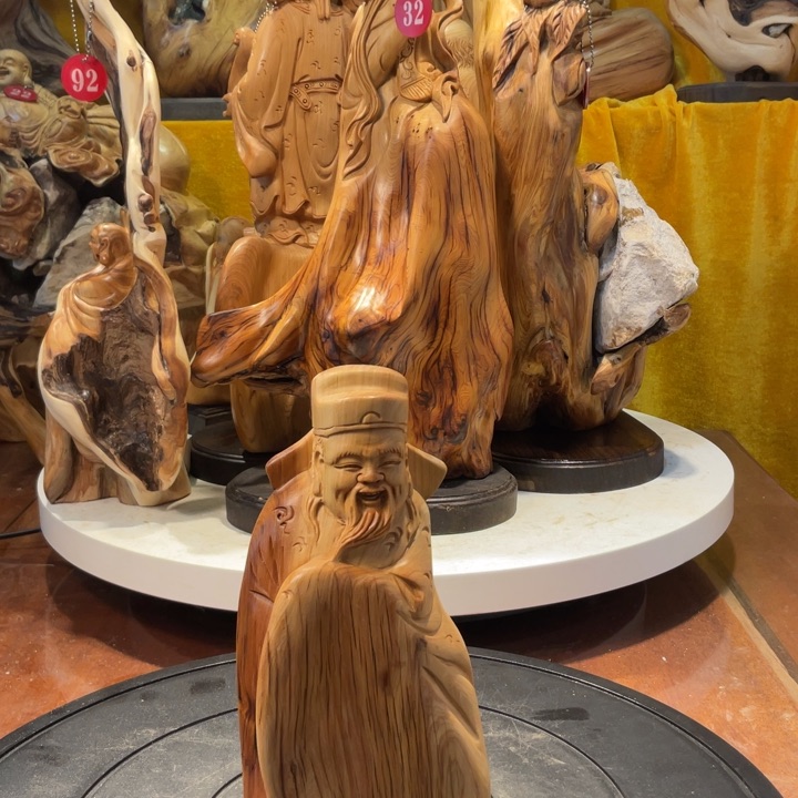 柏木（崖柏）   财神 