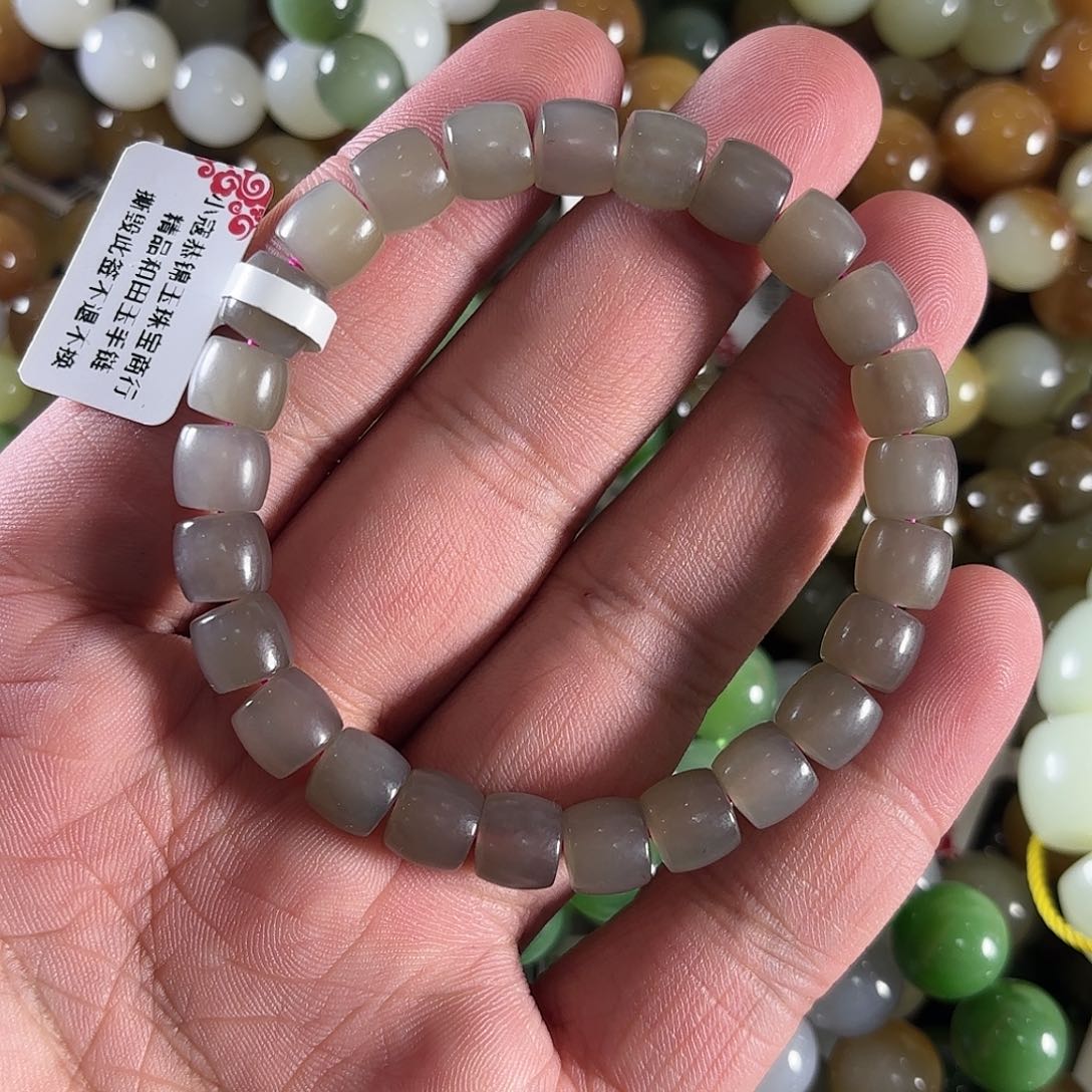 和田玉手链未镶嵌哈****5W112