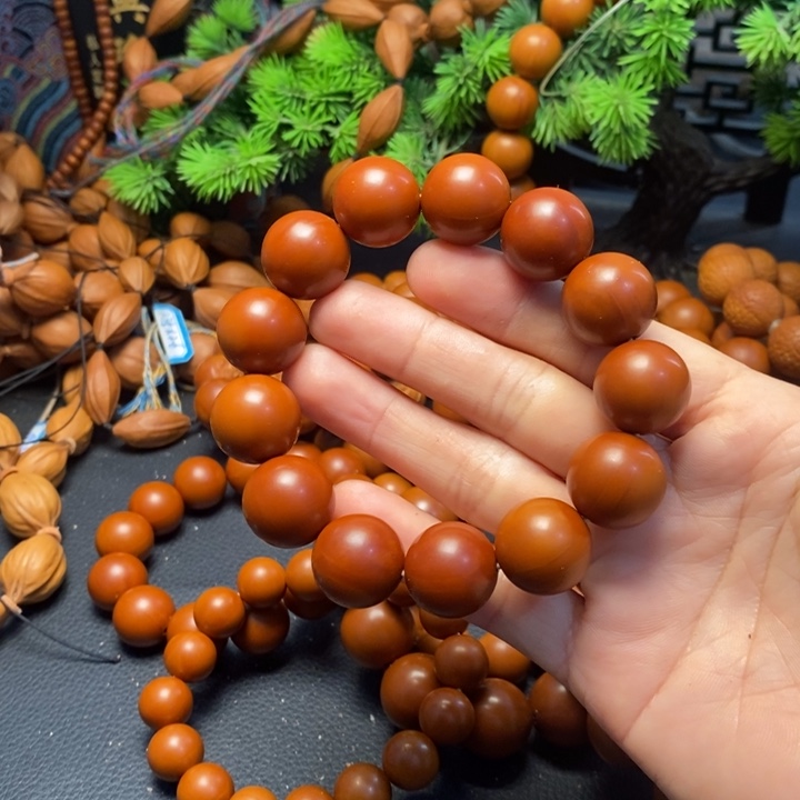橄榄核手串1.75铁核光珠