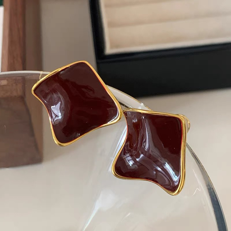 铜合金耳饰 【酒红氛围】复古香风高级感女人味显白档次耳钉 A163