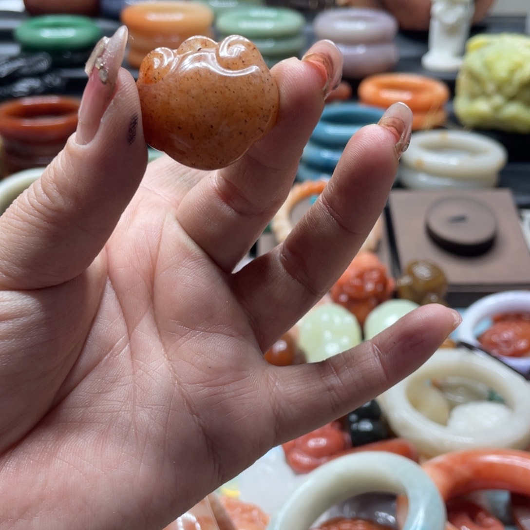 石英质玉手镯合金