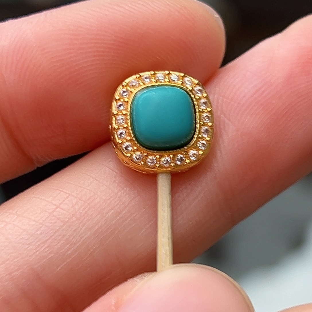 绿松石珠宝奇石18K金镶嵌