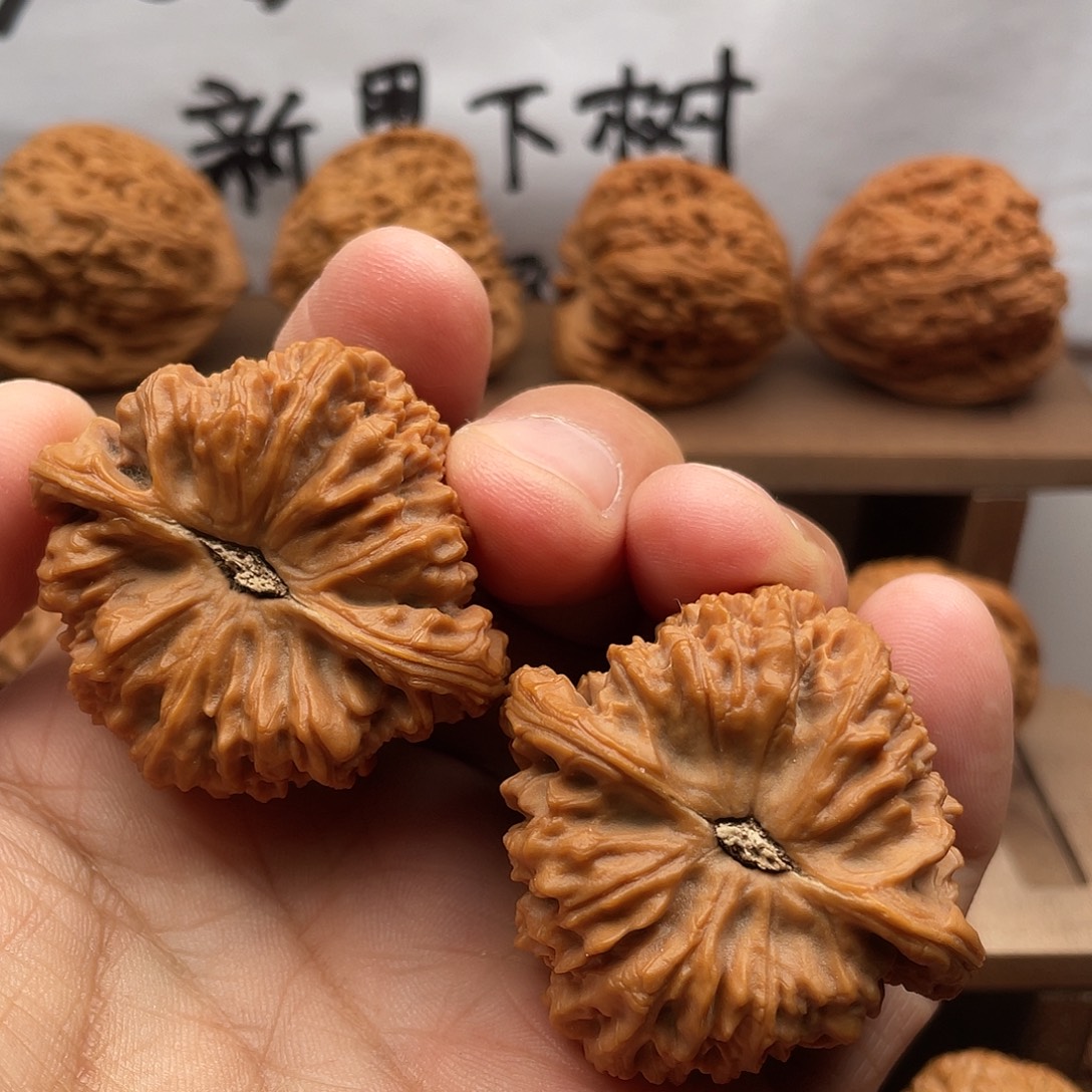 纯***们桃核吊坠南疆石45/43/43/全品无修无黄无嗑碰无虫眼