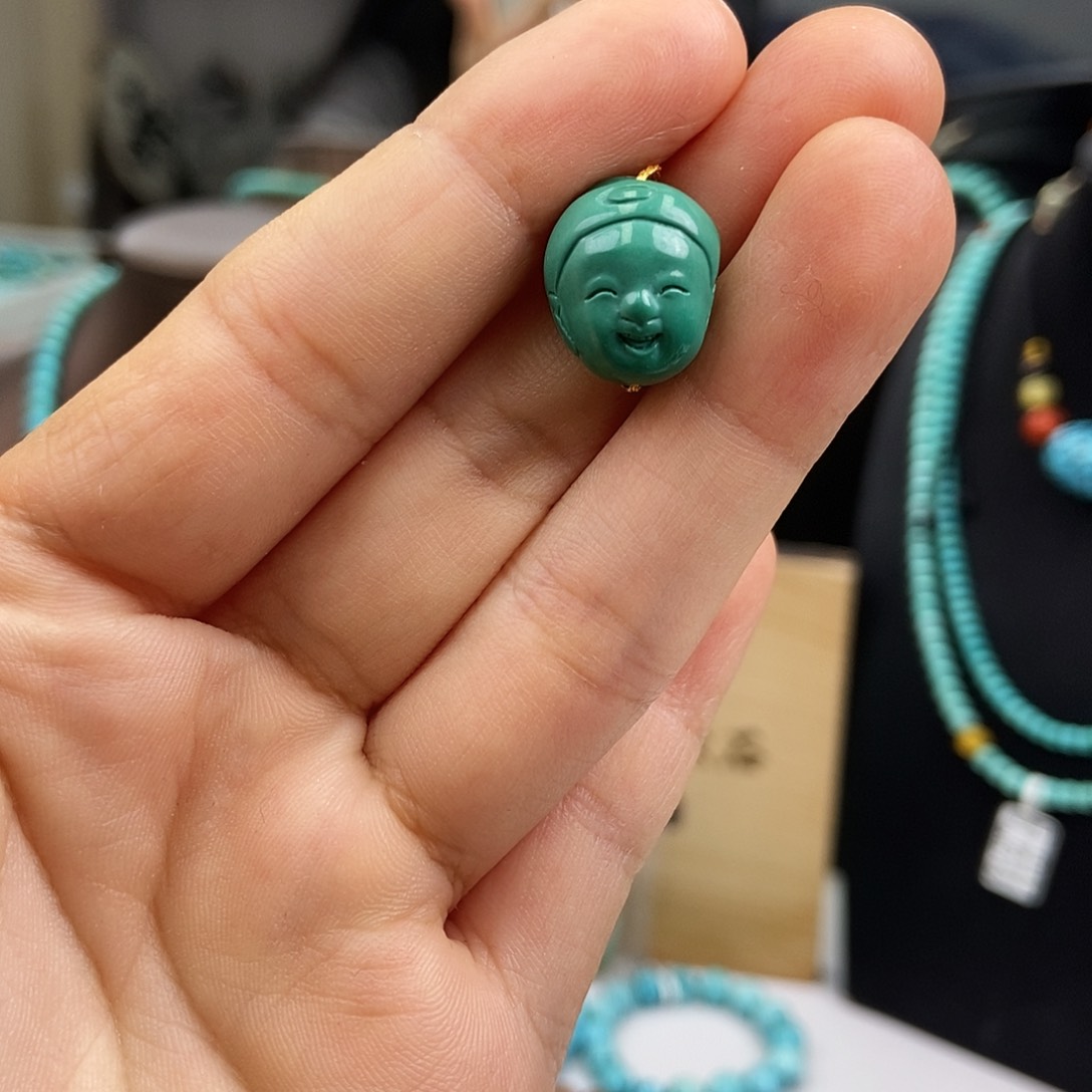 未镶嵌绿松石珠宝奇石