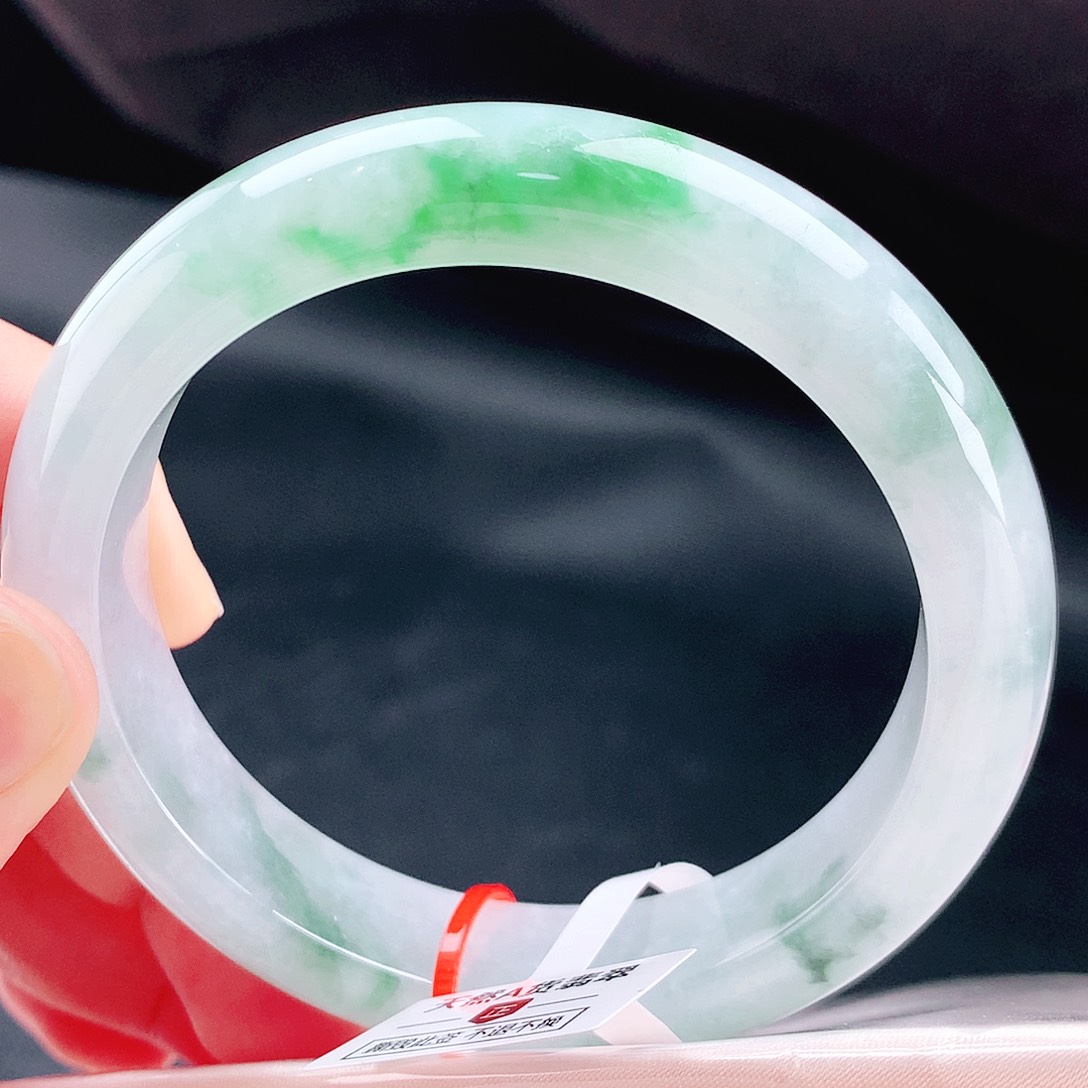 未镶嵌手镯翡翠60轮胎