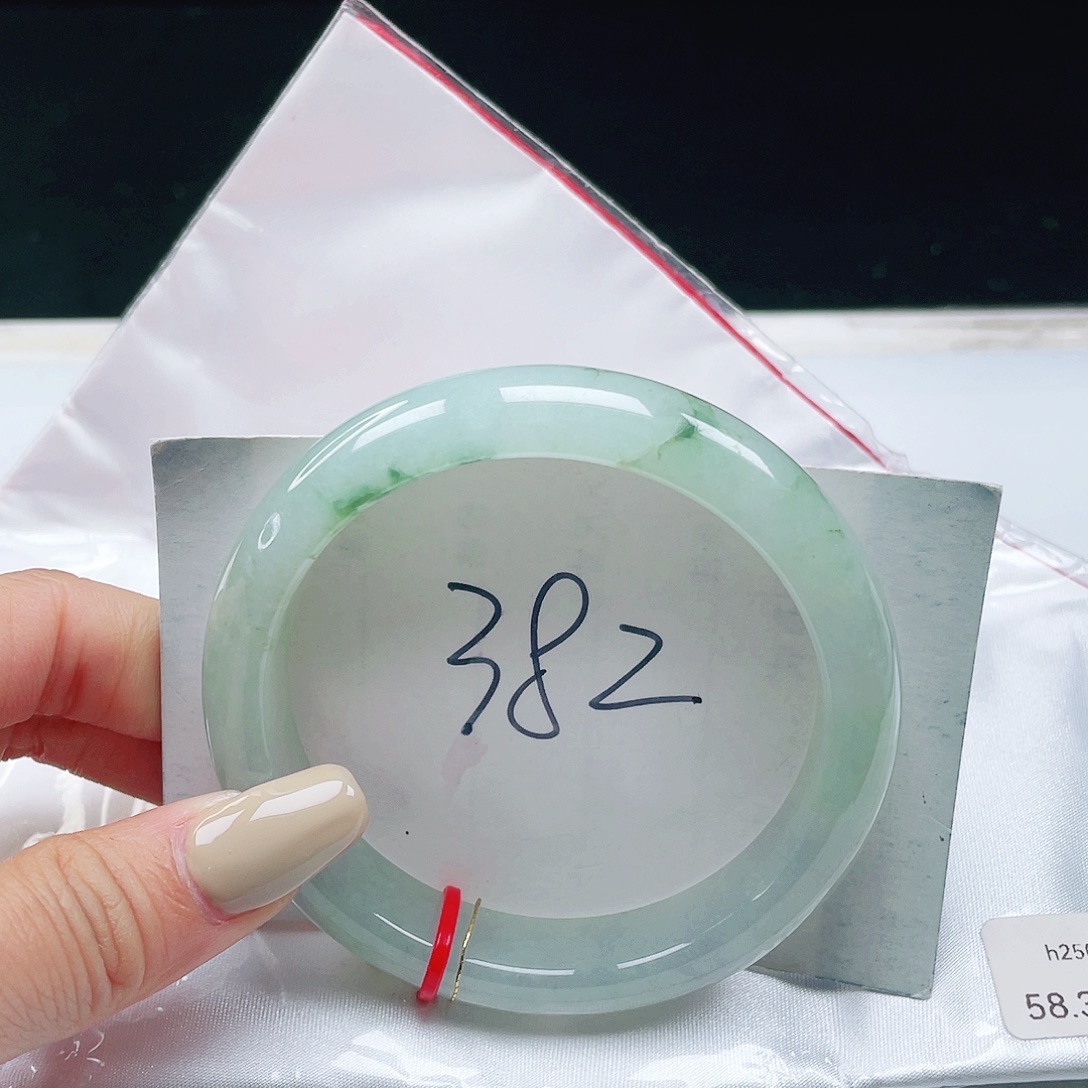 翡翠未镶嵌手镯58+正圈