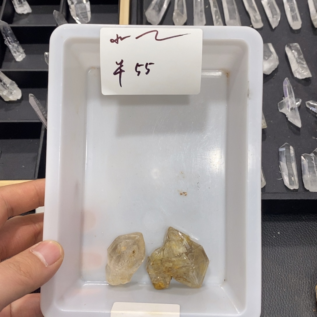 水晶水晶、水晶、水晶未镶嵌小**?