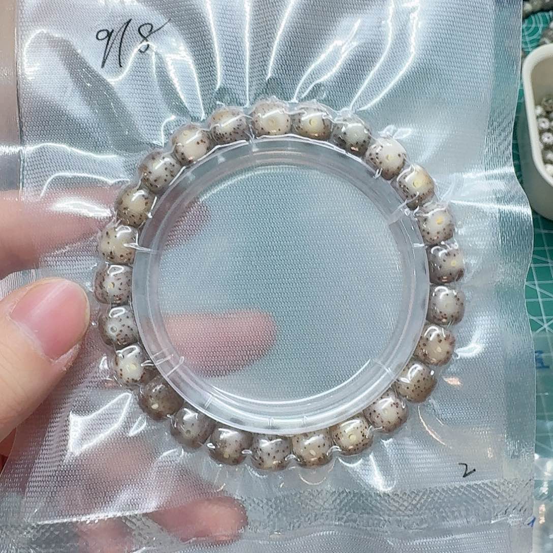 星月菩提手串鹏*石玉料灰透98手串