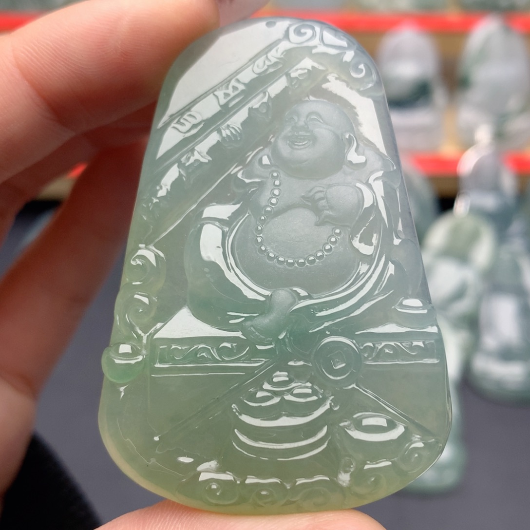 翡翠未镶嵌颈饰逍遥佛