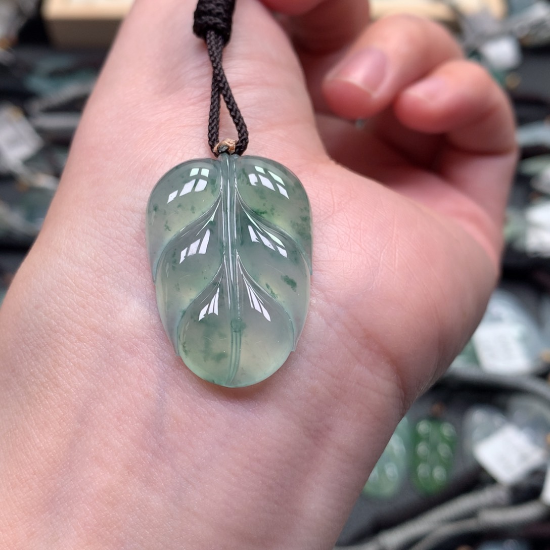 翡翠颈饰未镶嵌0000000000000