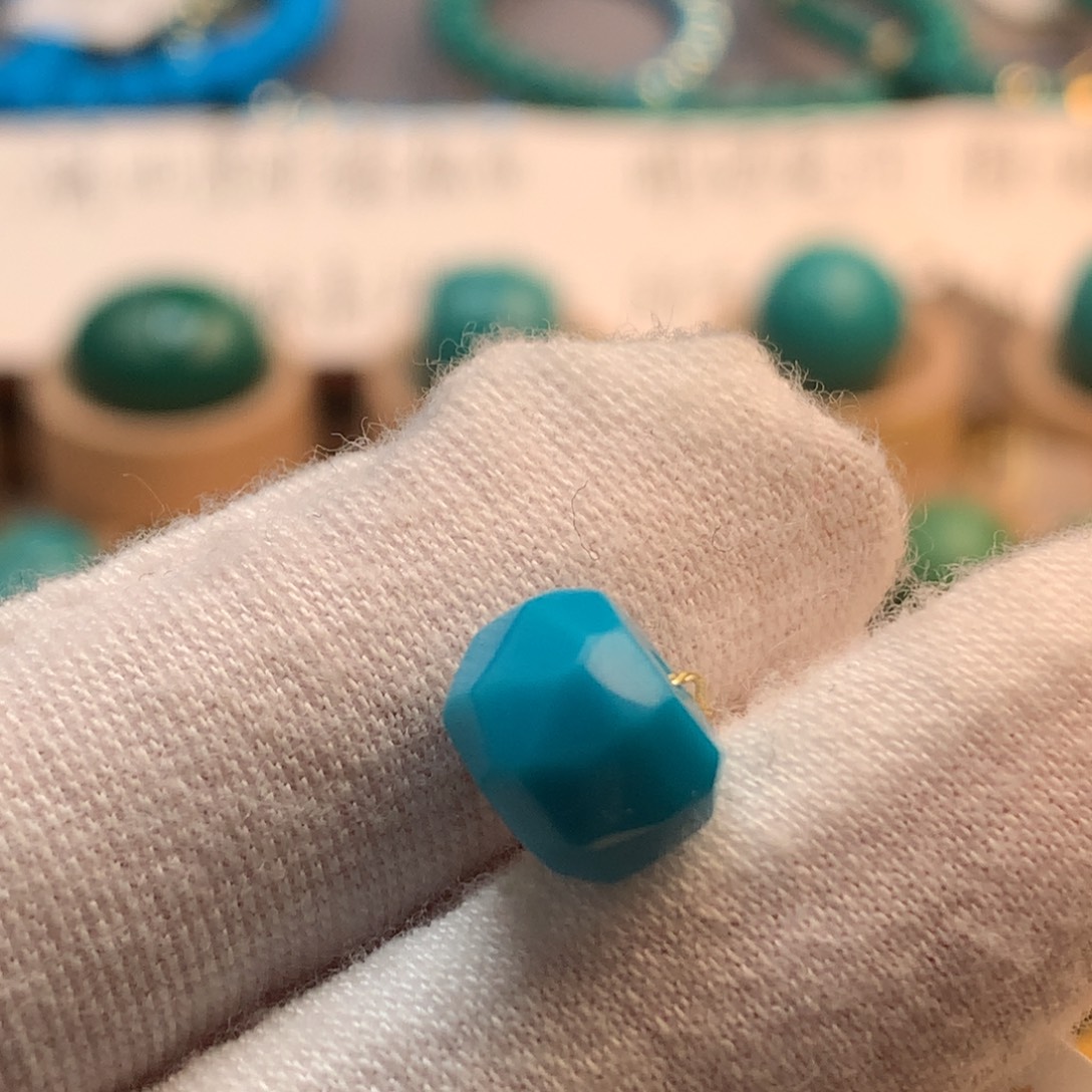 绿松石未镶嵌挂件9.6mm