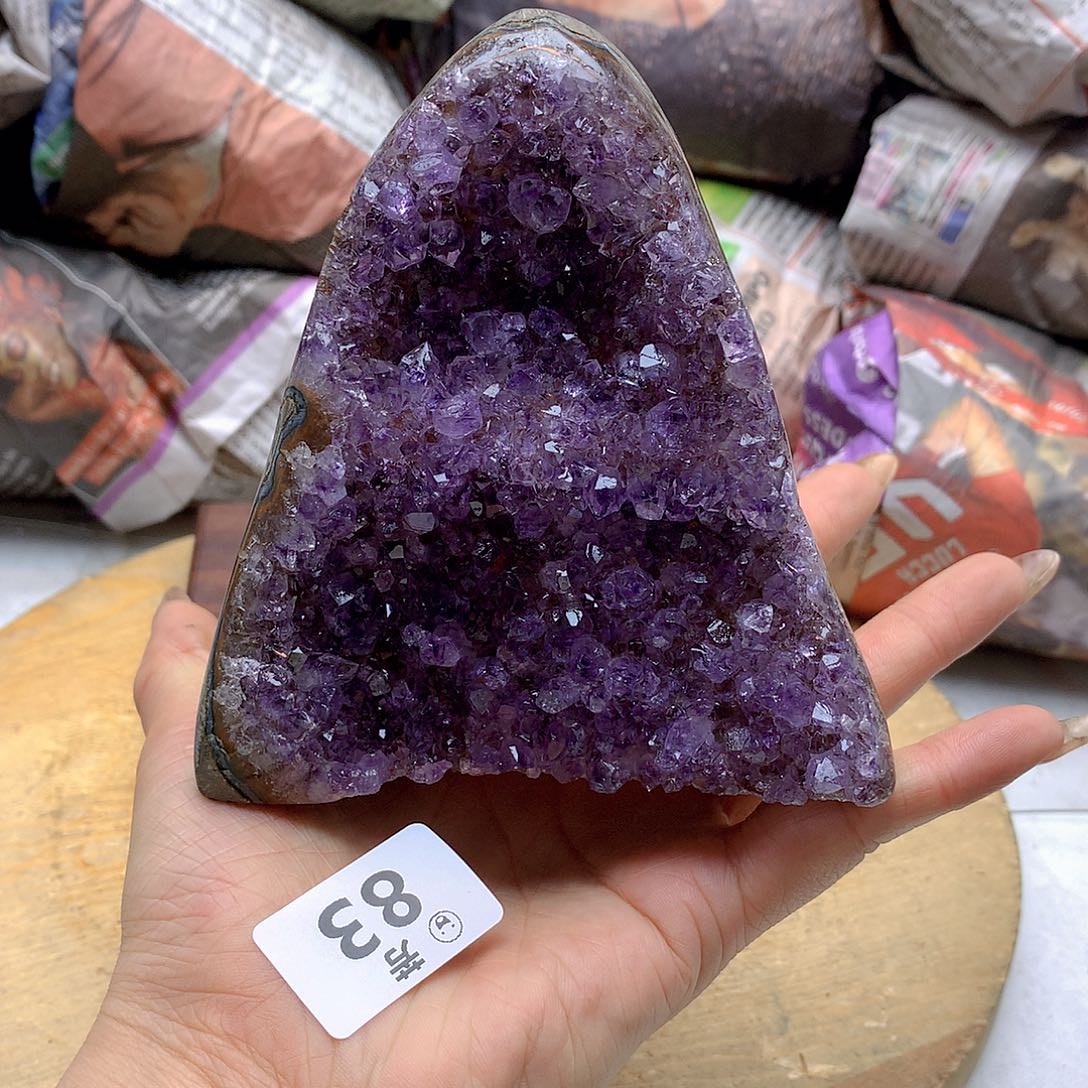 紫晶大型摆件（非配饰）未镶嵌