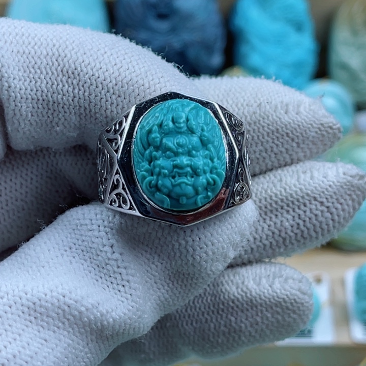 绿松石未镶嵌珠宝奇石