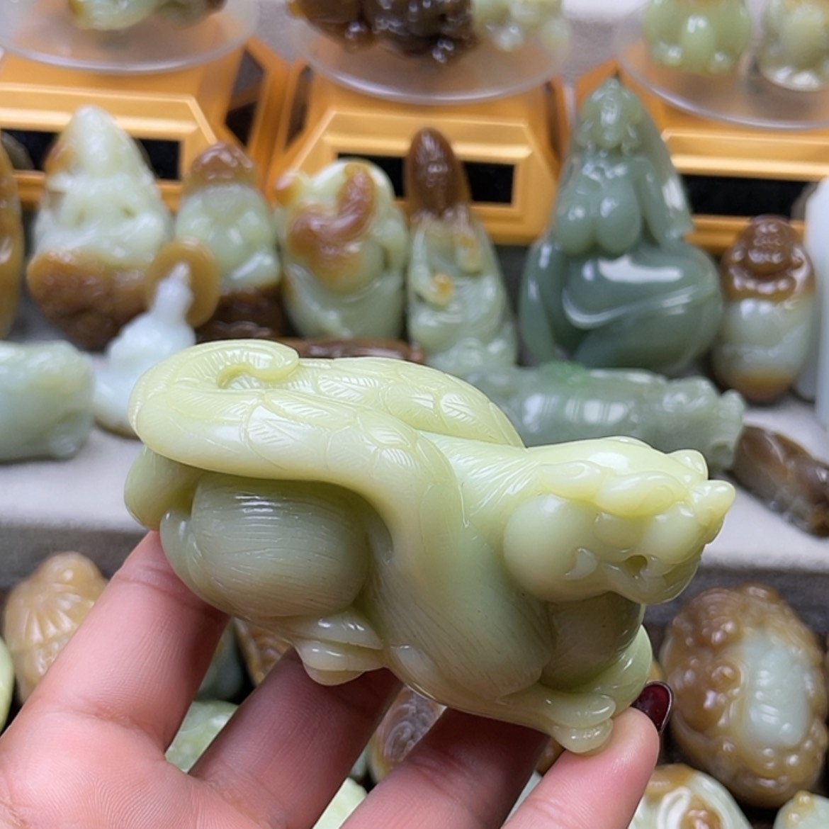 【闪购商品】和田玉把件未镶嵌光*哥