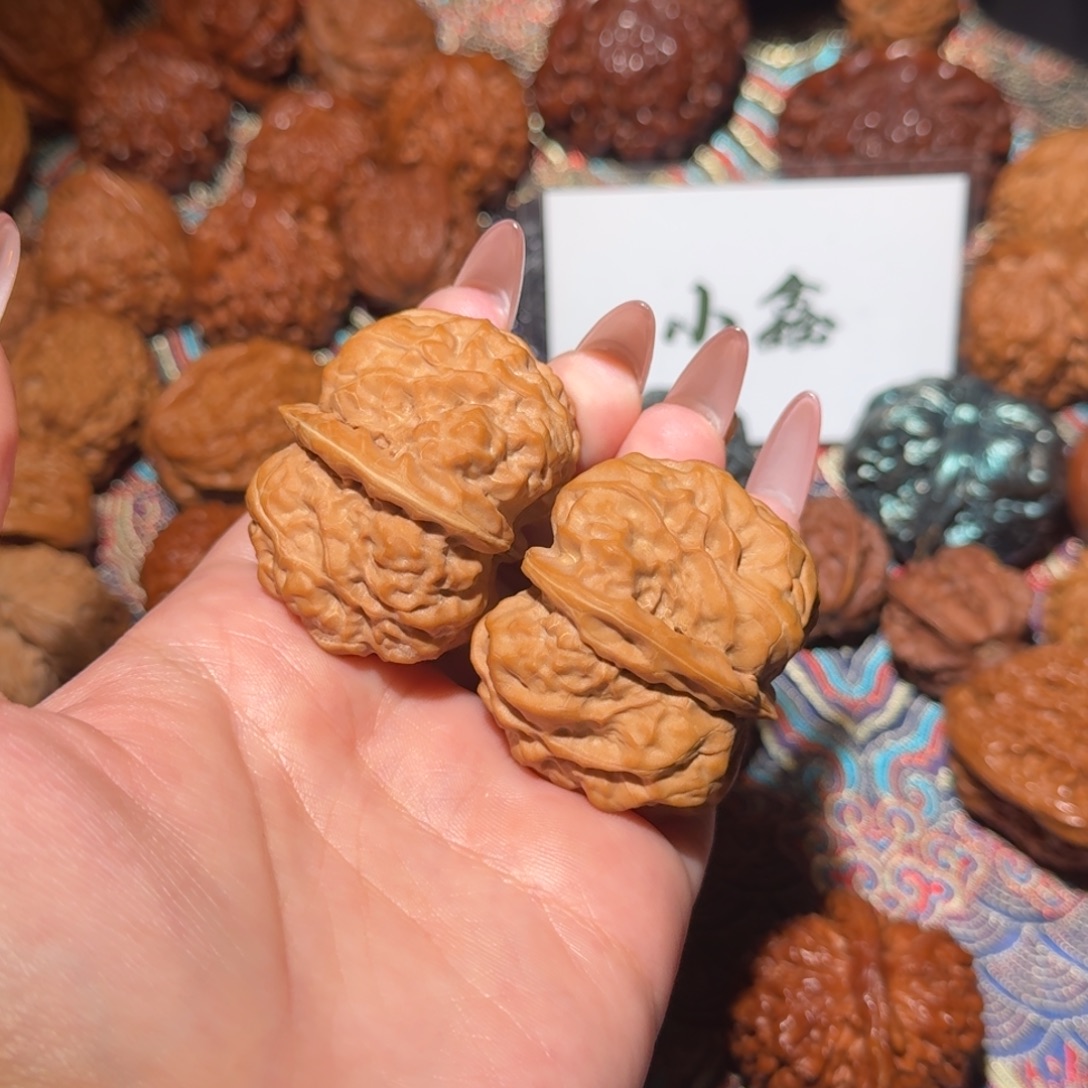 把件文玩核桃1524号39三角元宝蛙蛙