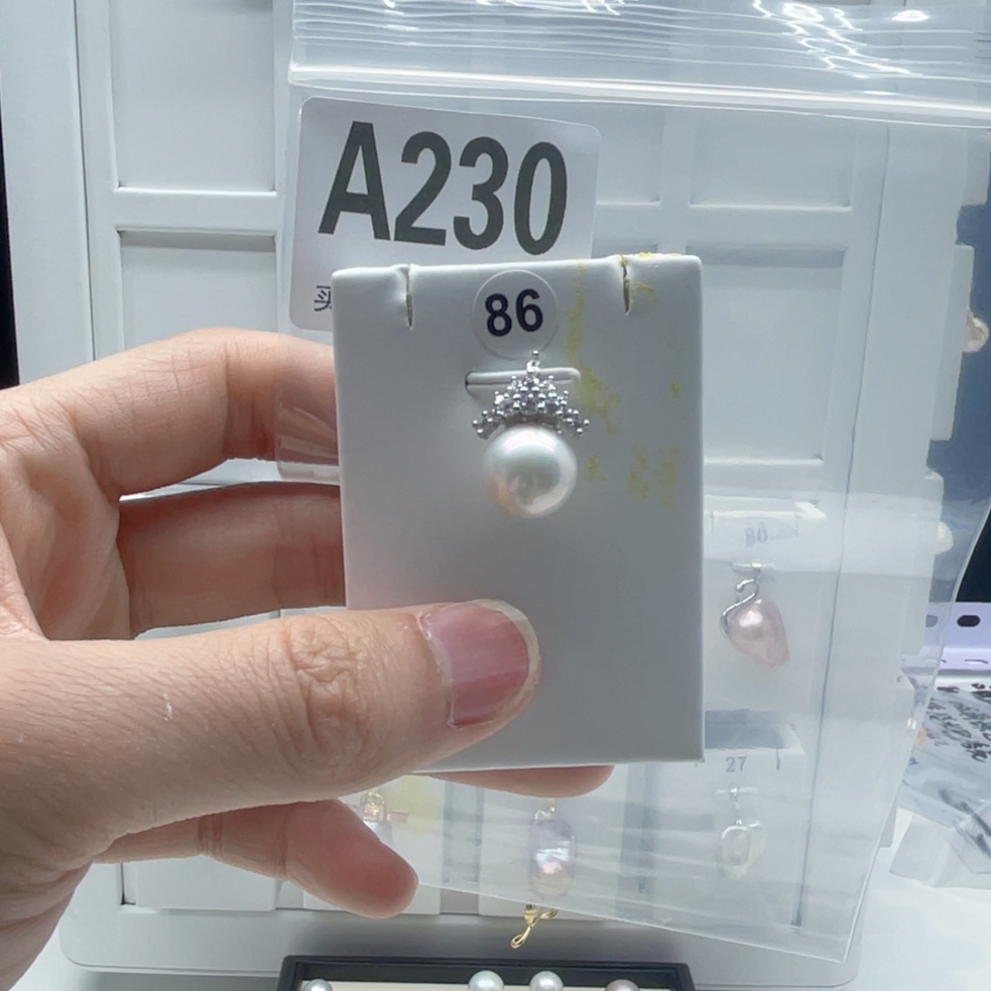 颈饰淡水珍珠合金