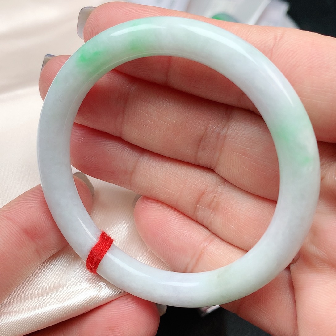 翡翠手镯未镶嵌圆条882653