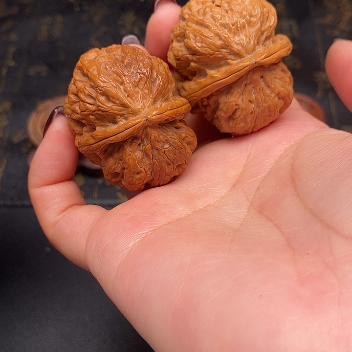 文玩核桃吊坠贴皮哈摸