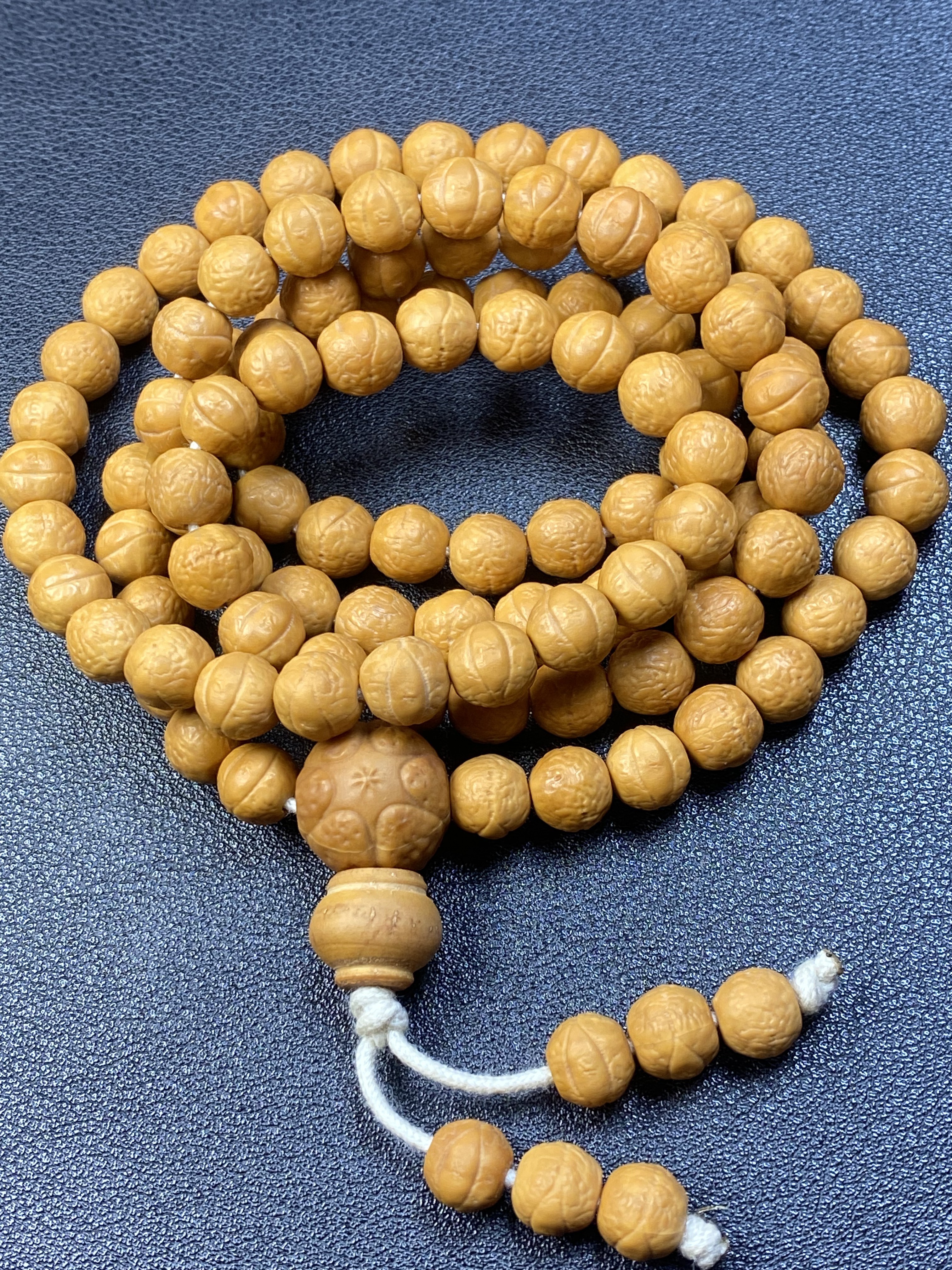 0.85凤眼菩提原皮原色高油高密全品无暇