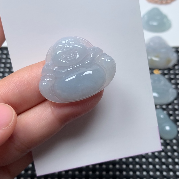 翡翠未镶嵌颈饰佛公