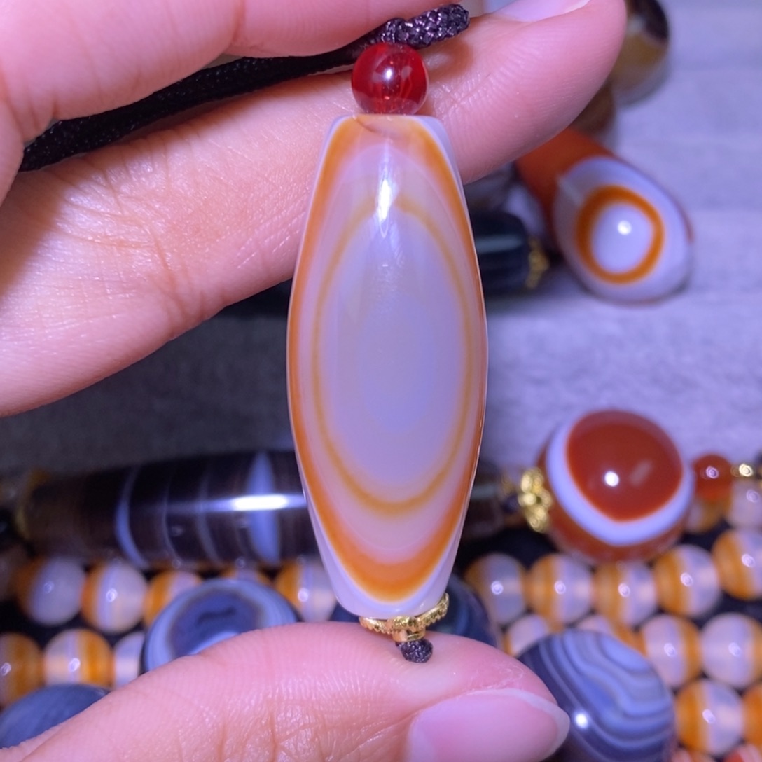 玛瑙/玉髓未镶嵌颈饰