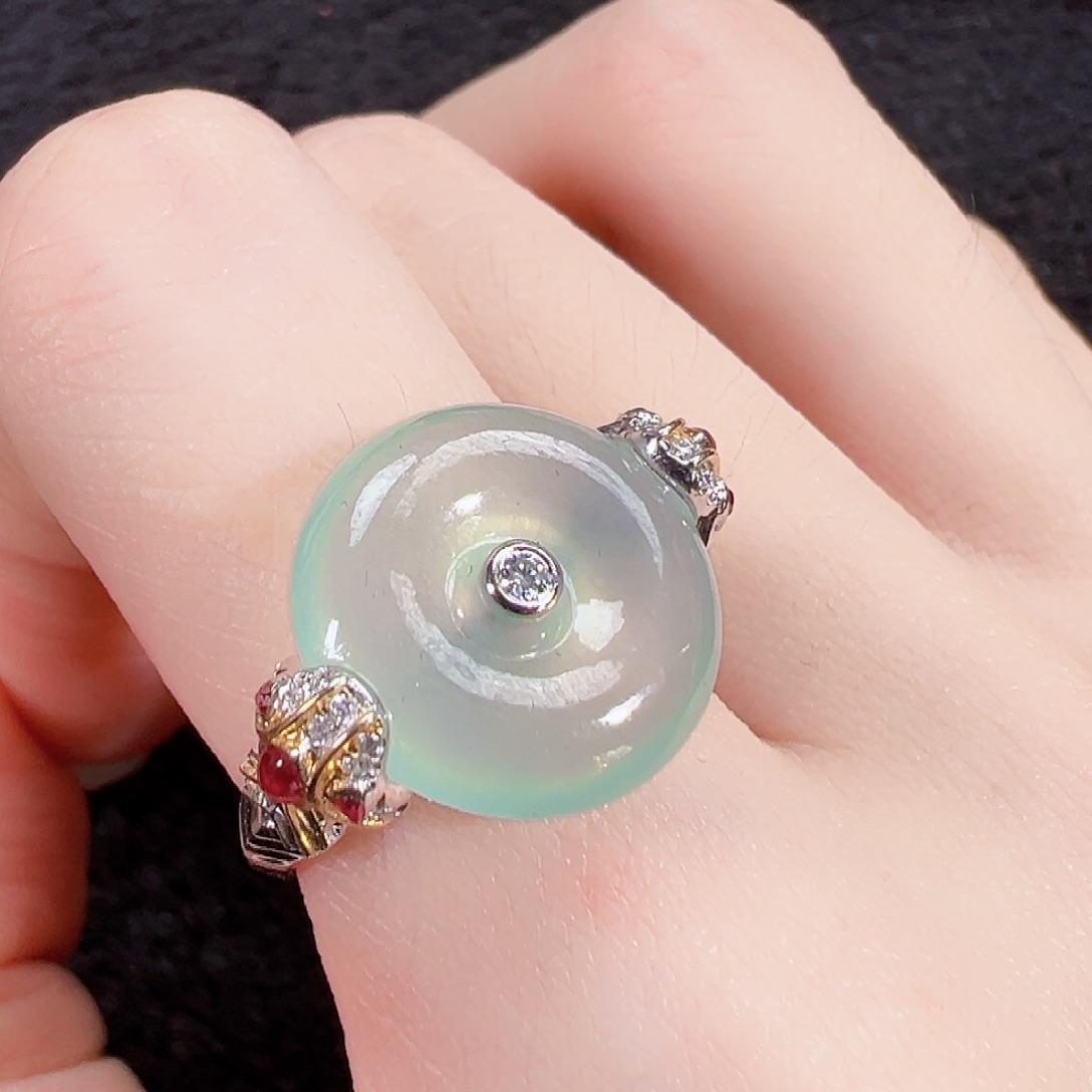 翡翠18K金镶嵌戒指【新款】签收后24小时鉴赏期