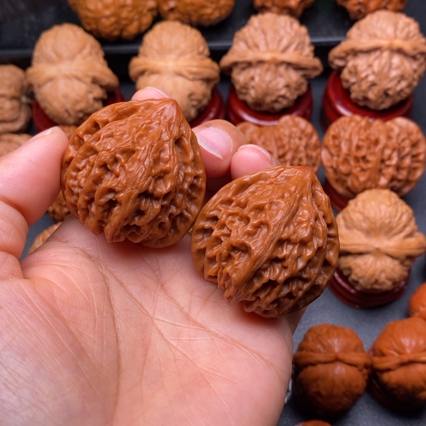 【闪购商品】文玩核桃把件38灯笼