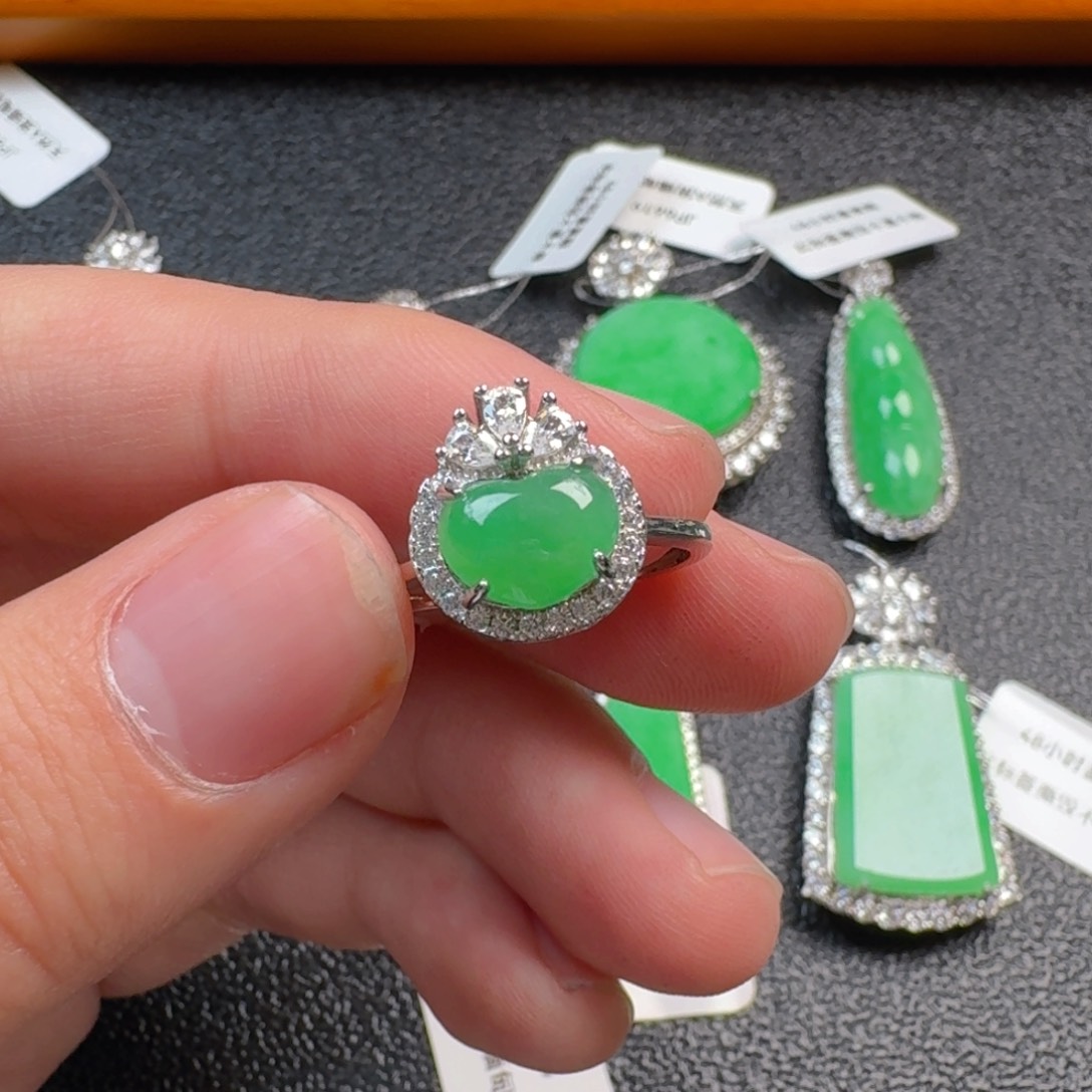 翡翠吊坠(不含链)银S925镶嵌