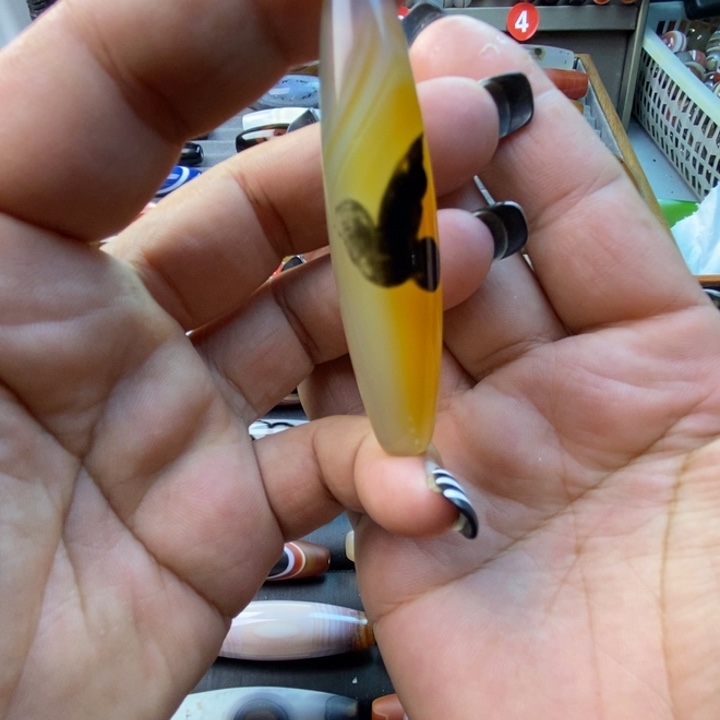 玛瑙/玉髓未镶嵌天然缠丝玛瑙