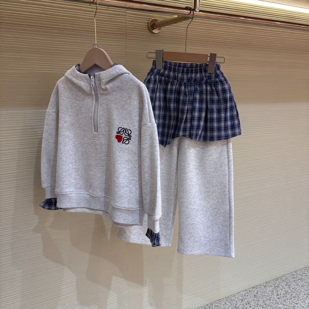 【XY】编码38季新款女童格子裤裙卫衣套装