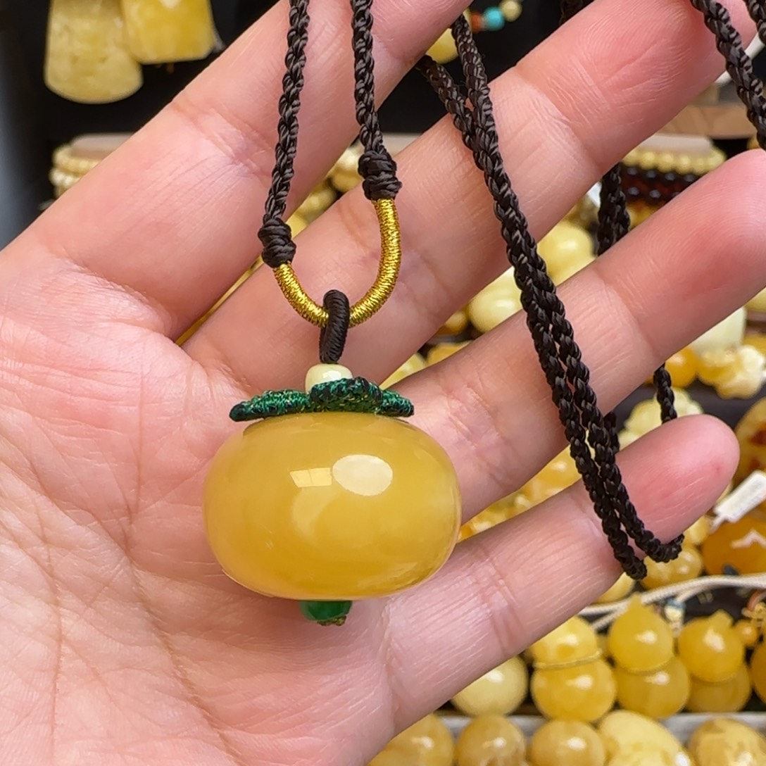 琥珀未镶嵌套链天然蜜蜡柿柿如意吊坠