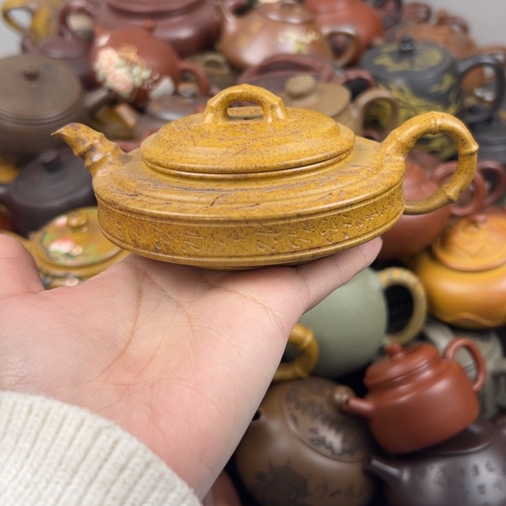 茶壶紫砂嘴磕碰了