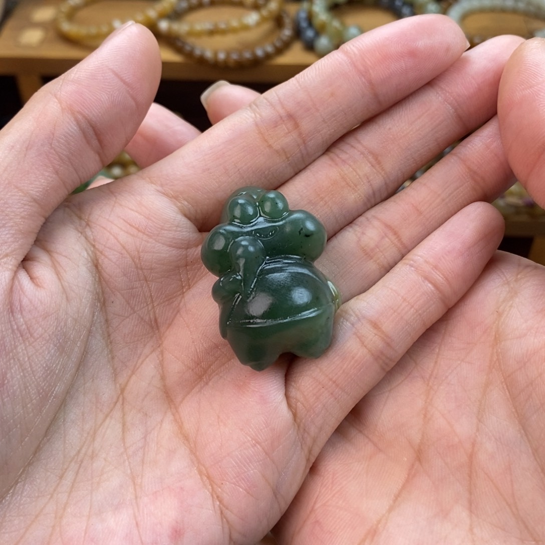 ●***●和田玉（糖玉）未镶嵌颈饰