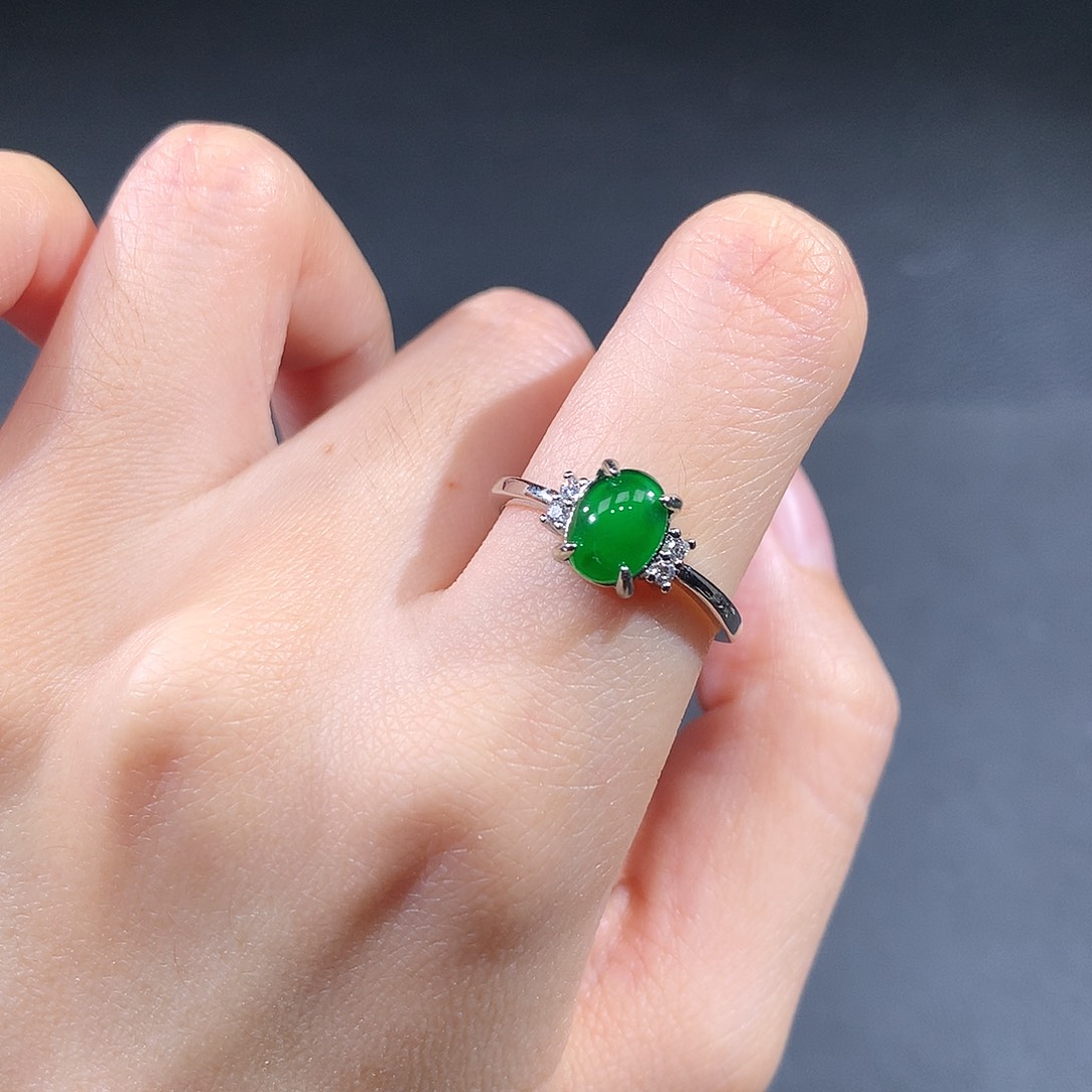 未镶嵌戒指翡翠翡翠