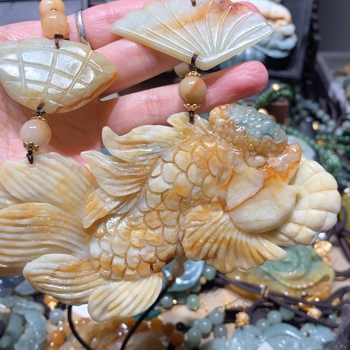 岫玉毛衣链未镶嵌