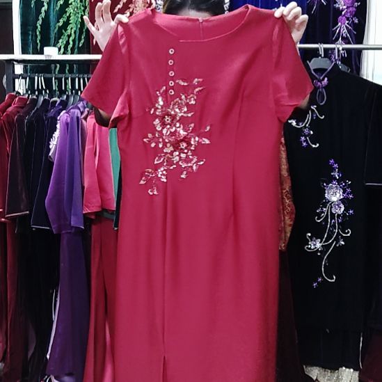 品牌枣红色半袖前开叉连衣裙3xl130斤以内