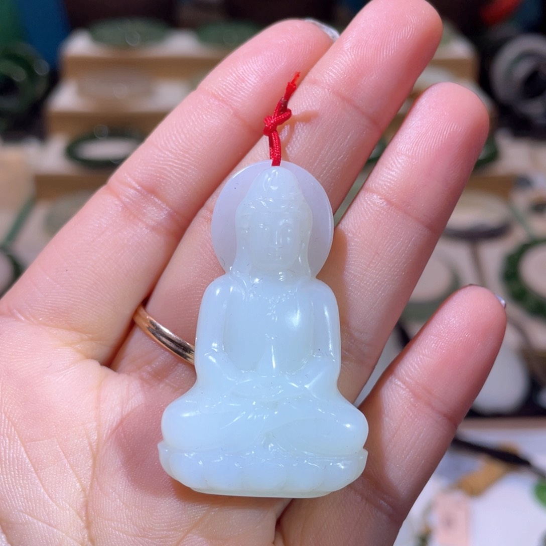 和田玉高品山流水观音未镶嵌