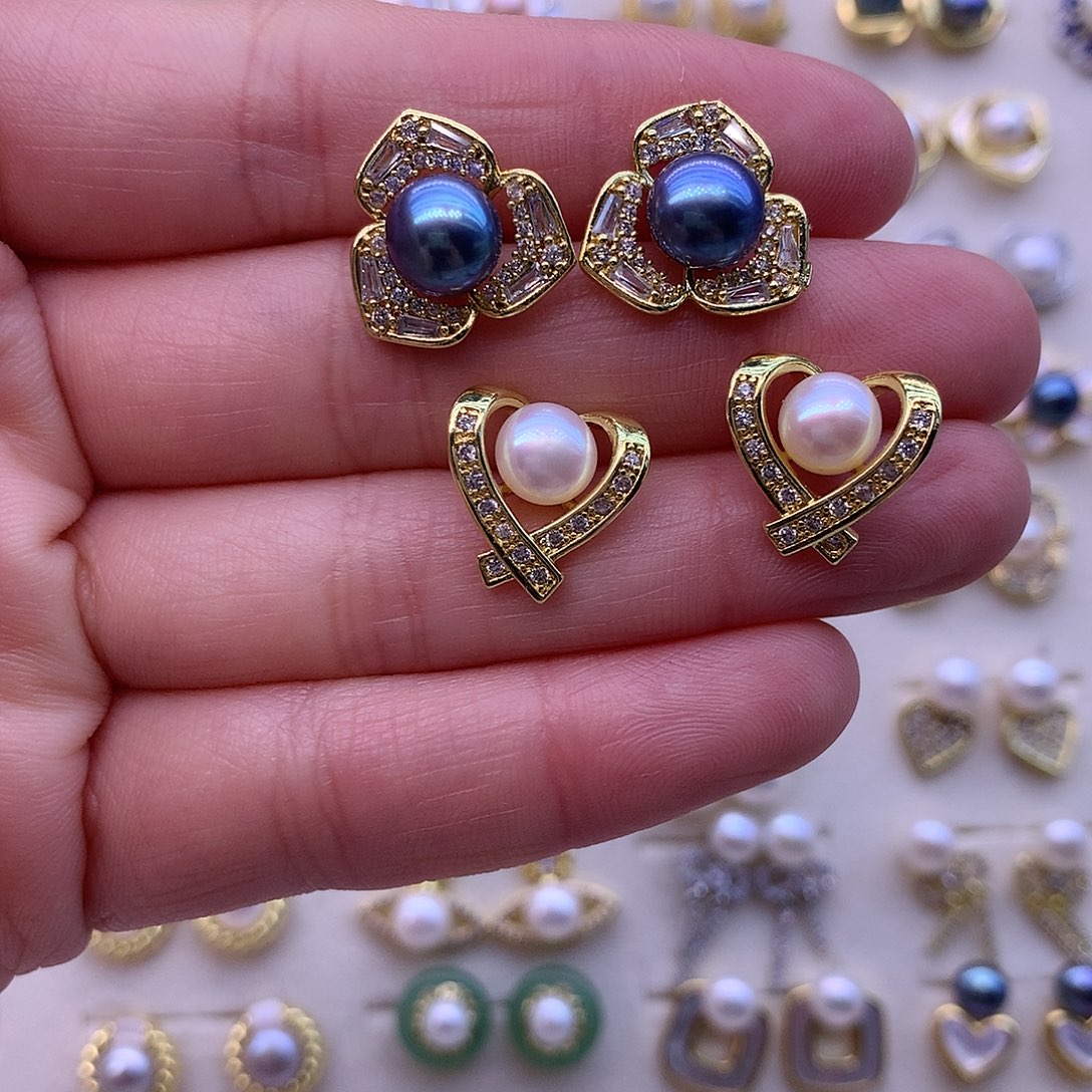 淡水珍珠耳饰合金