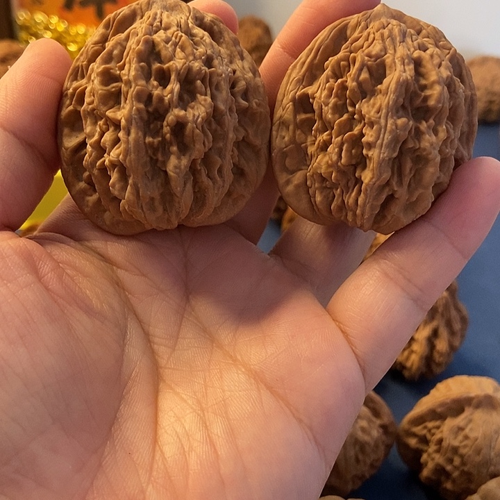 文玩核桃  虎头43