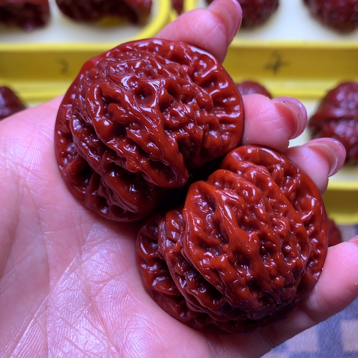 文玩核桃吊坠九龙筋45