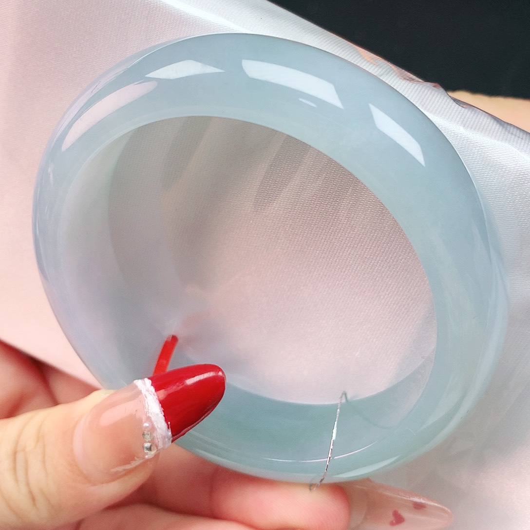 翡翠手镯未镶嵌56轮胎