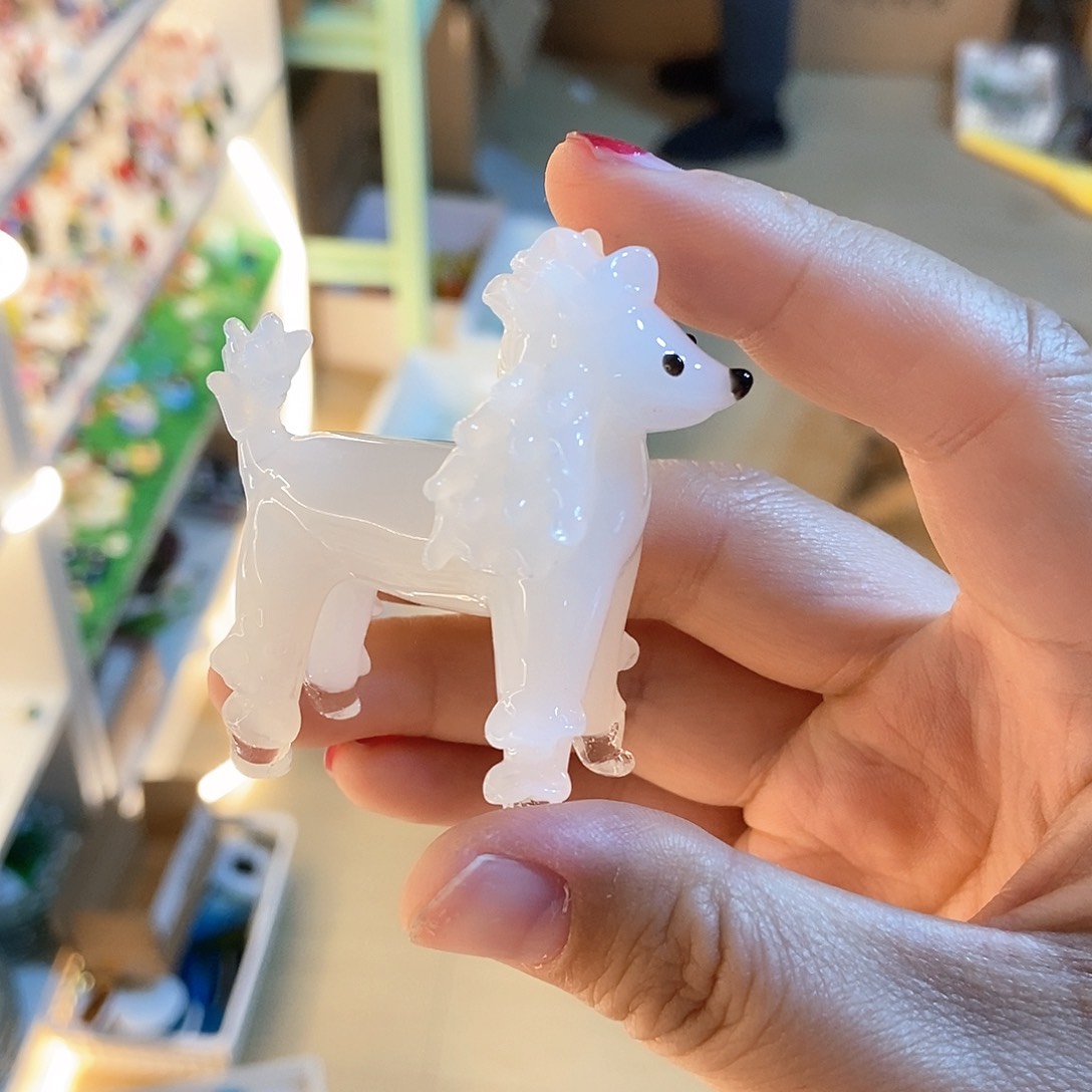 琉璃手工艺品贵宾犬