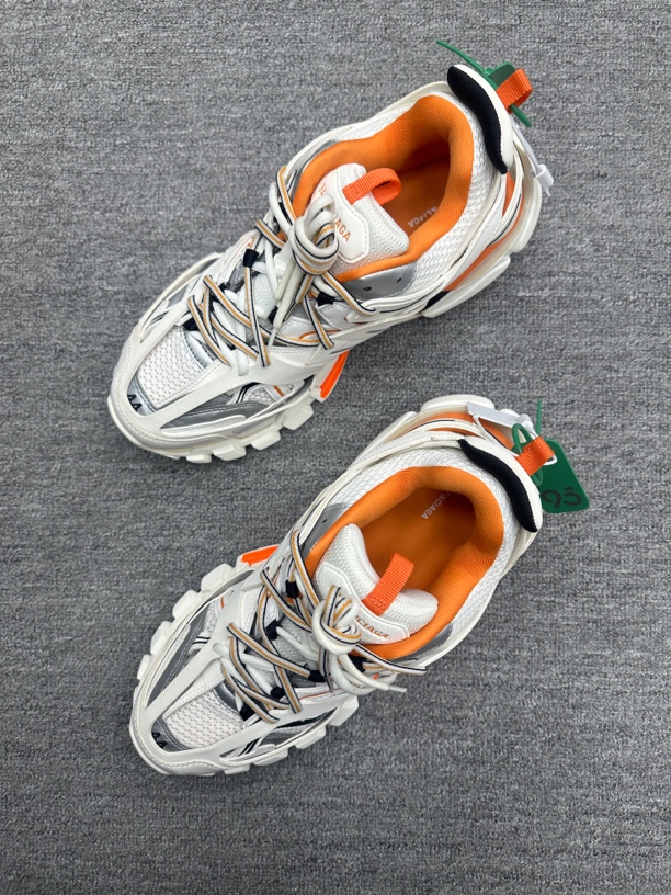 44 巴黎世家track 老爹鞋 白橙配色 准新