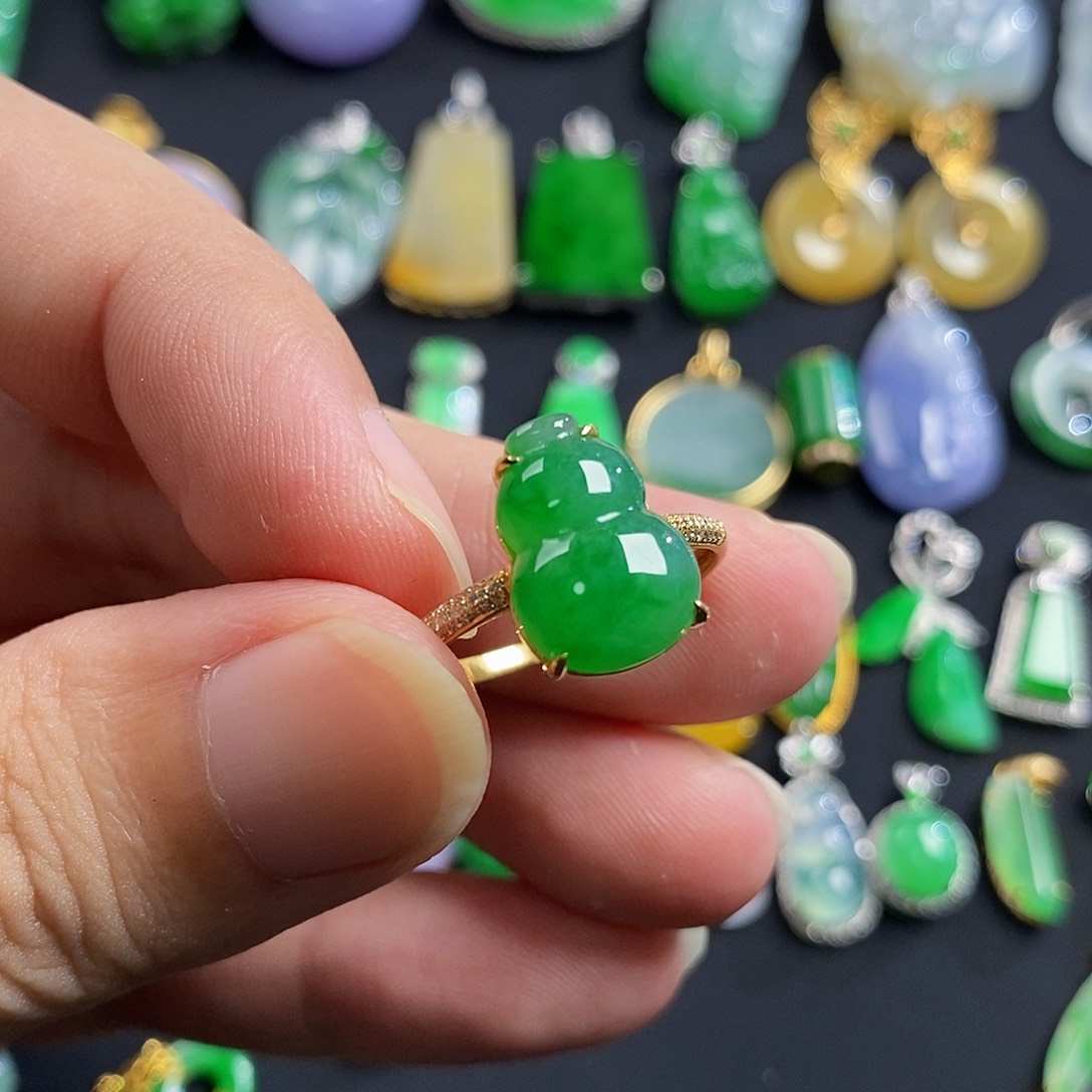 安***丫翡翠18K金镶嵌戒指翡翠