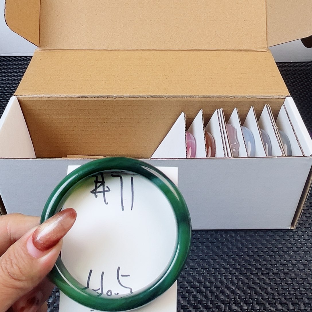 玛瑙/玉髓手镯未镶嵌71